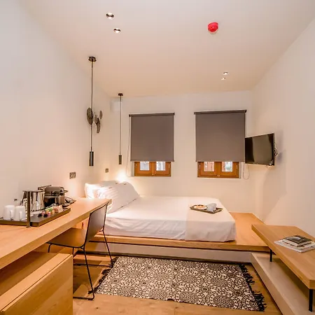 Portou House *